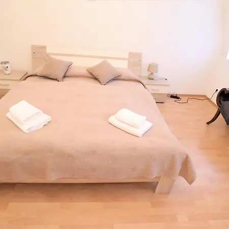 Kika Apartamento KLV